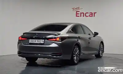 Lexus ES 2020 2.5 гидро в Москве № 198859, миниатюра 2