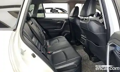 Toyota RAV4 2020 2.5 гидро в Москве № 199675, миниатюра 12