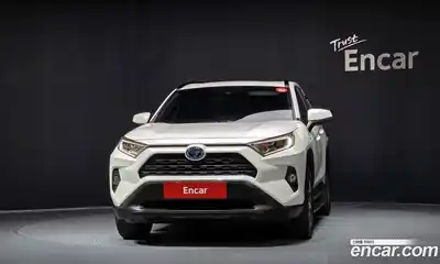 Toyota RAV4 2020 2.5 гидро в Москве № 199675, миниатюра 3