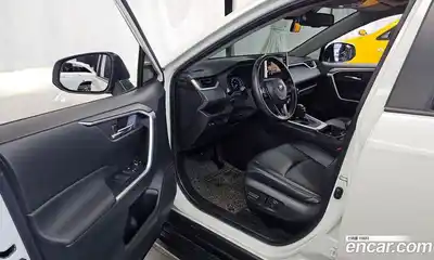 Toyota RAV4 2020 2.5 гидро в Москве № 199675, миниатюра 10