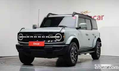 Ford Bronco, 2022