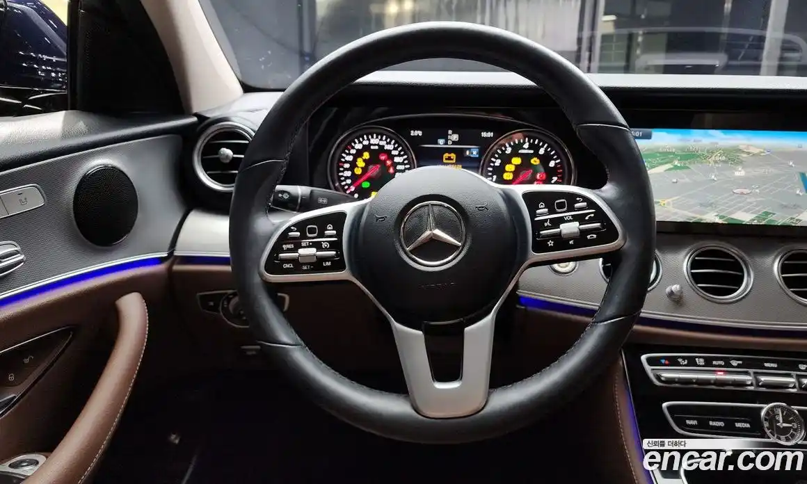 Mercedes-Benz E-Class 2019 2.0 гидро, фото 13