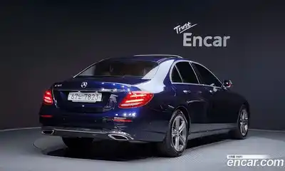 Mercedes-Benz E-Class 2019 2.0 гидро, миниатюра 2