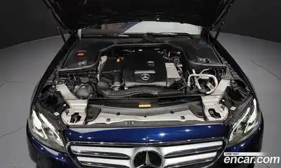 Mercedes-Benz E-Class 2019 2.0 гидро, миниатюра 6