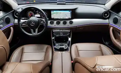 Mercedes-Benz E-Class 2019 2.0 гидро, миниатюра 7
