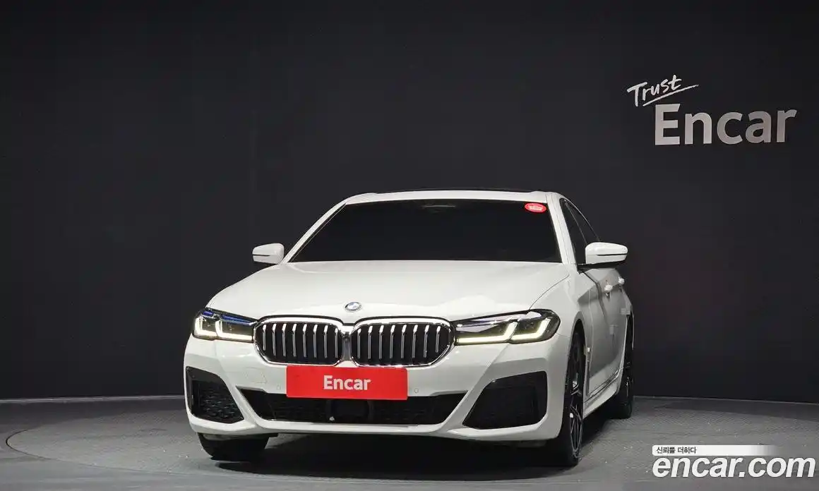 BMW 5-Series 2023 2.0 гидро в Москве № 211095, фото 3