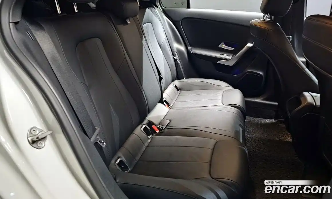 Mercedes-Benz A-Class 2021 1.9 гидро в Москве № 211941, фото 12