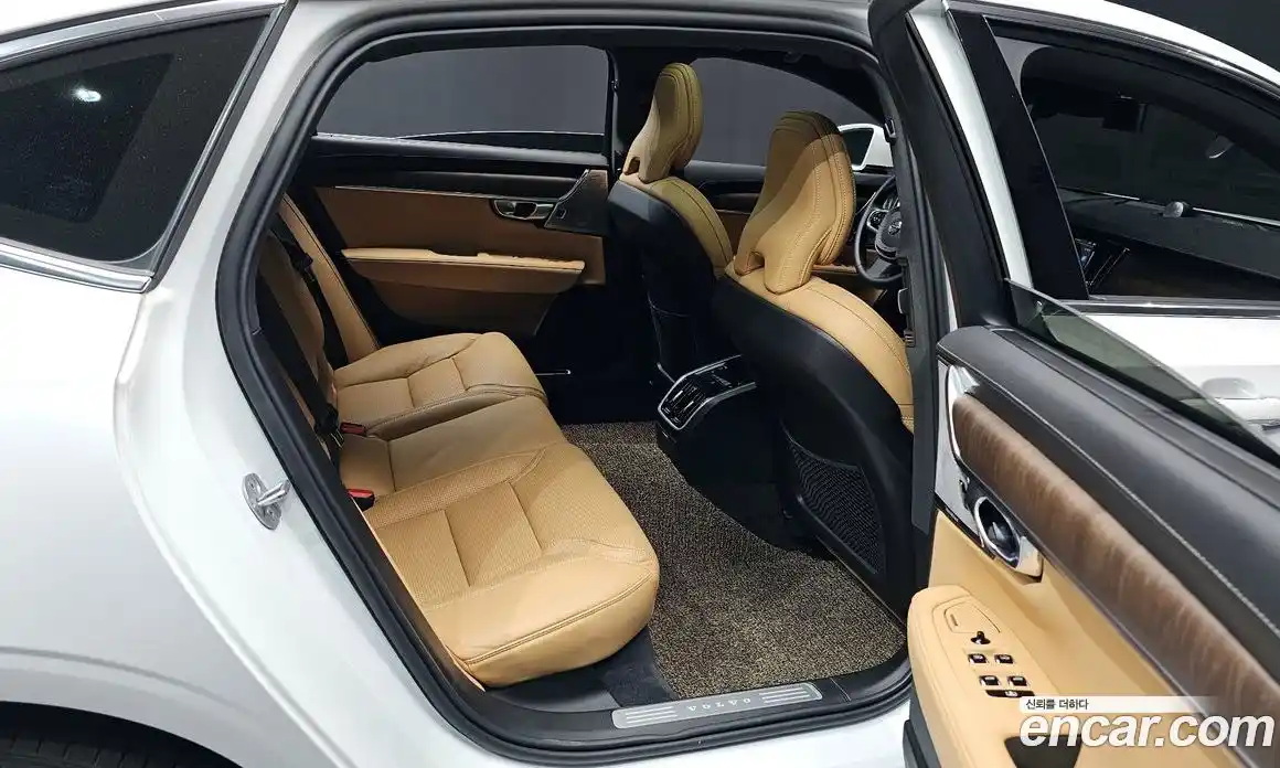 Volvo S90 2023 2.0 гидро в Москве № 212896, фото 12