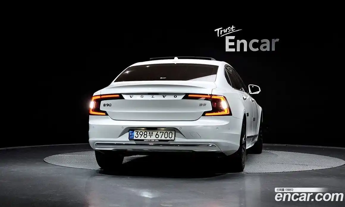 Volvo S90 2023 2.0 гидро в Москве № 212896, фото 4