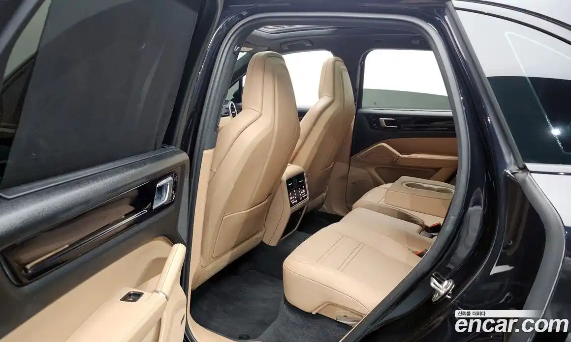 Porsche Cayenne 2021 3.0 гидро в Москве № 213259, фото 11