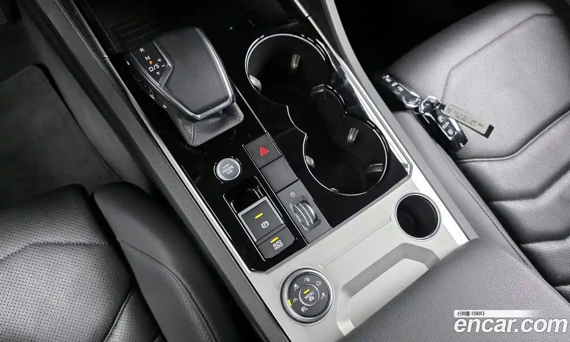 Volkswagen Touareg 2022 3.0 гидро в Москве № 215237, фото 9