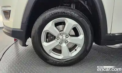 Jeep Compass 2018 2.4 гидро в Москве № 215451, миниатюра 5
