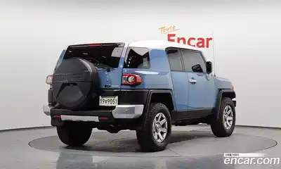 Toyota FJ Cruiser 2014 4.0 гидро в Москве № 215556, миниатюра 2