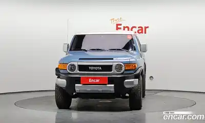 Toyota FJ Cruiser 2014 4.0 гидро в Москве № 215556, миниатюра 3