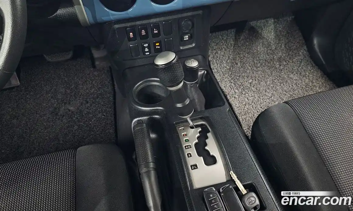 Toyota FJ Cruiser 2014 4.0 гидро в Москве № 215556, фото 9
