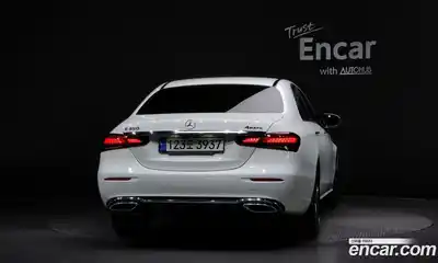 Mercedes-Benz E-Class 2021 2.0 гидро, миниатюра 4