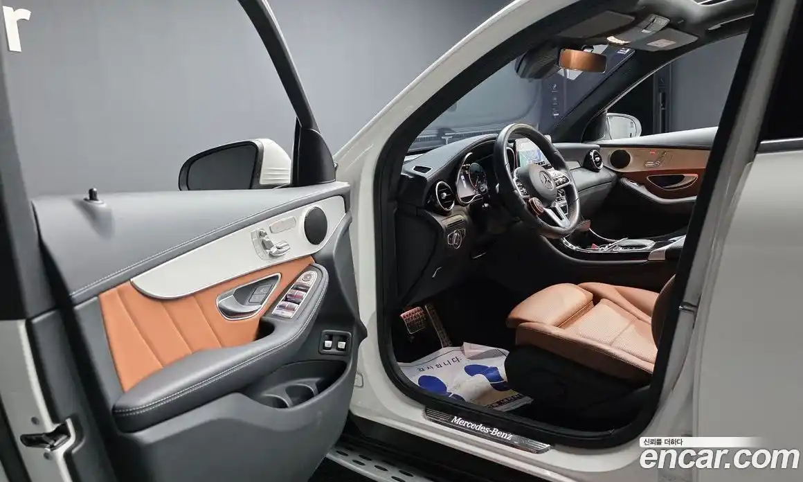 Mercedes-Benz GLC-Class 2022 2.0 гидро в Москве № 223427, фото 10