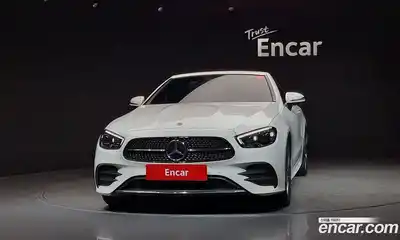 Mercedes-Benz E-Class 2021 3.0 гидро в Москве № 225106, миниатюра 3