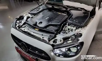 Mercedes-Benz E-Class 2021 3.0 гидро в Москве № 225106, миниатюра 6