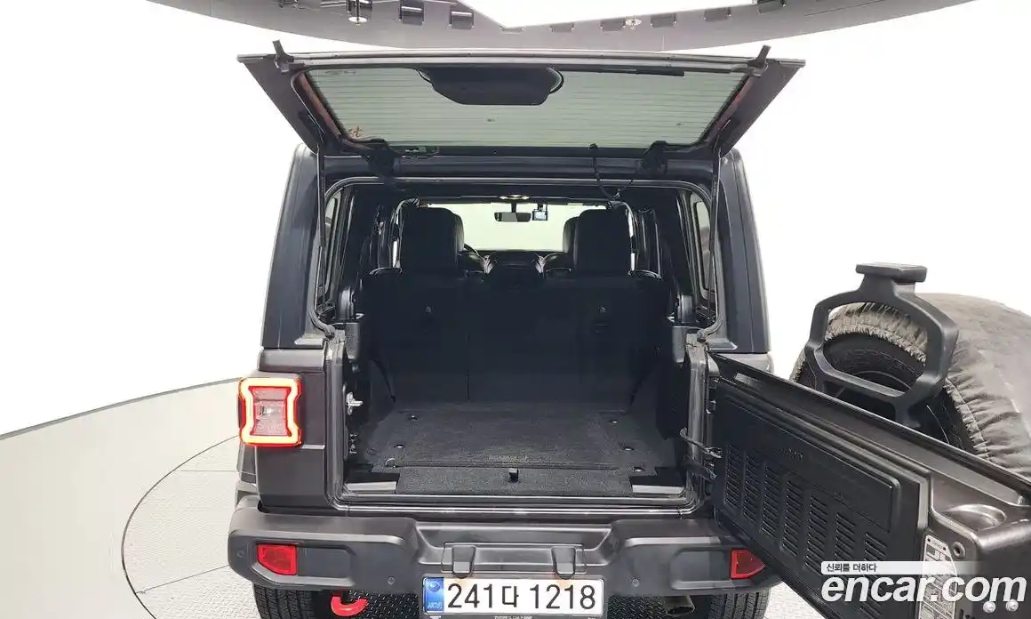 Jeep Wrangler 2022 2.0 гидро в Москве № 225506, фото 20