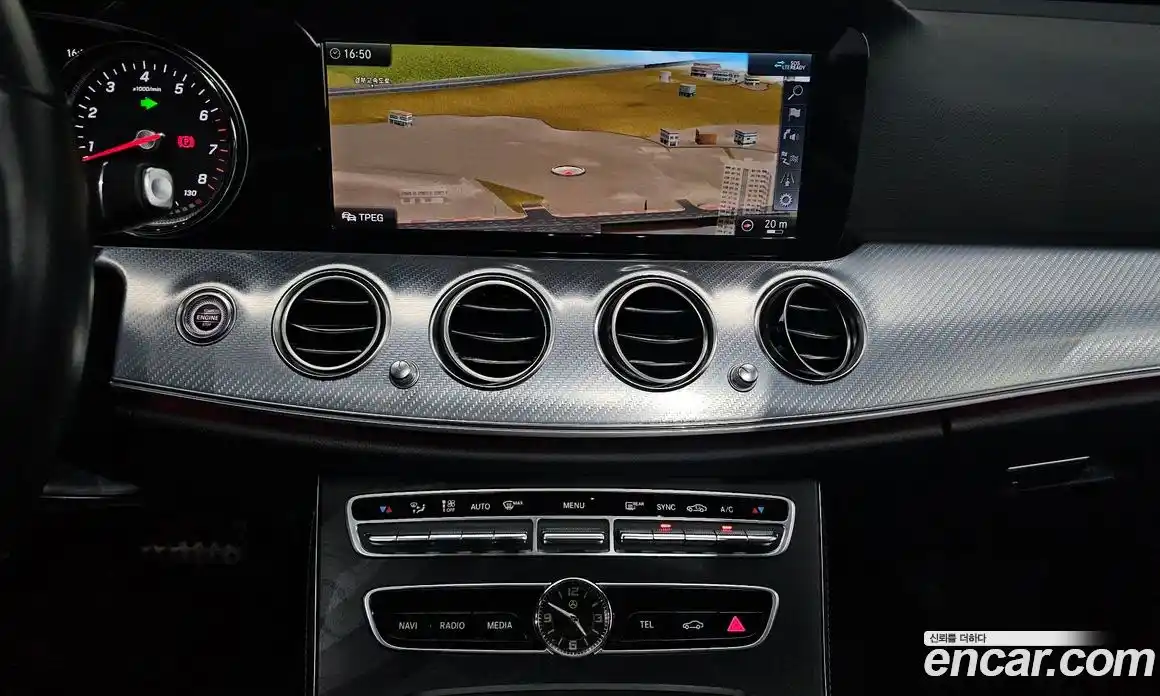 Mercedes-Benz E-Class 2020 2.0 гидро в Москве № 229537, фото 15