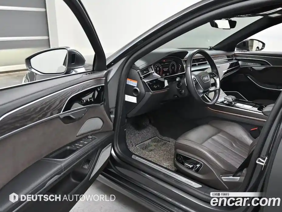 Audi A8 2022 3.0 гидро в Москве № 230174, фото 11