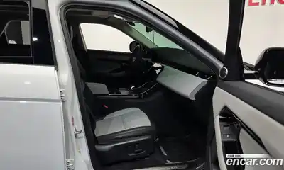 Land Rover Range-Rover Evoque 2024 2.0 гидро в Москве № 231126, миниатюра 10