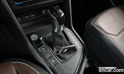 Volkswagen Tiguan 2022 2.0 гидро в Москве № 232189, миниатюра 9