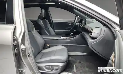 Toyota Crown 2024 2.5 гидро в Москве № 232837, миниатюра 11