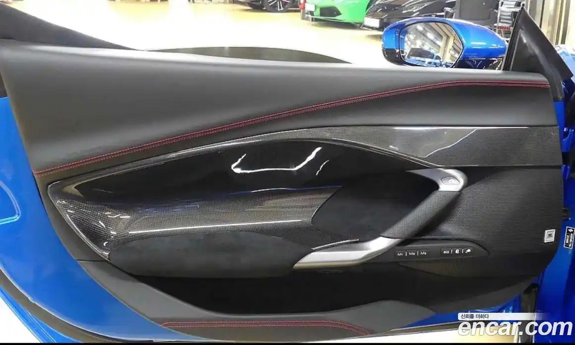 Ferrari 296 2024 3.0 гидро в Москве № 239586, фото 11