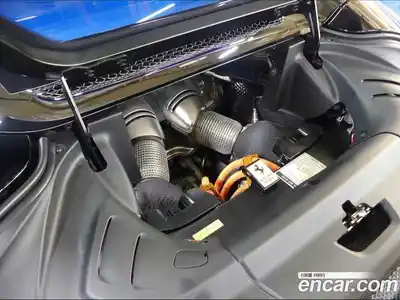 Ferrari 296 2024 3.0 гидро в Москве № 239586, миниатюра 5