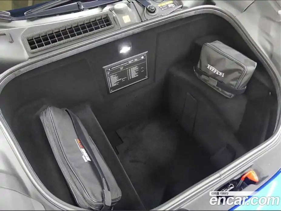 Ferrari 296 2024 3.0 гидро в Москве № 239586, фото 10