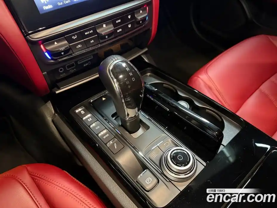 Maserati Quattroporte 2017 3.0 гидро в Москве № 255974, фото 16