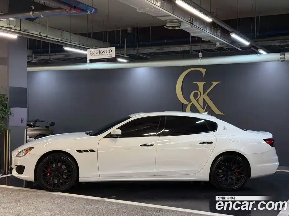 Maserati Quattroporte 2017 3.0 гидро в Москве № 255974, фото 3
