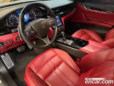 Maserati Quattroporte 2017 3.0 гидро в Москве № 255974, миниатюра 6