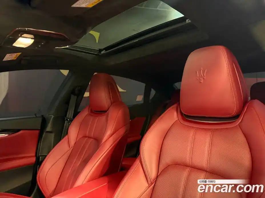 Maserati Quattroporte 2017 3.0 гидро в Москве № 255974, фото 8