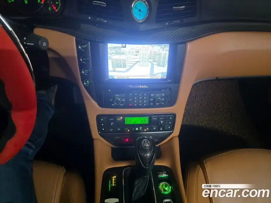 Maserati Gran Cabrio 2014 4.7 гидро в Москве № 255983, фото 11