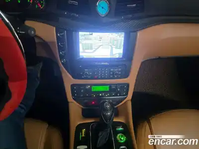 Maserati Gran Cabrio 2014 4.7 гидро в Москве № 255983, миниатюра 11