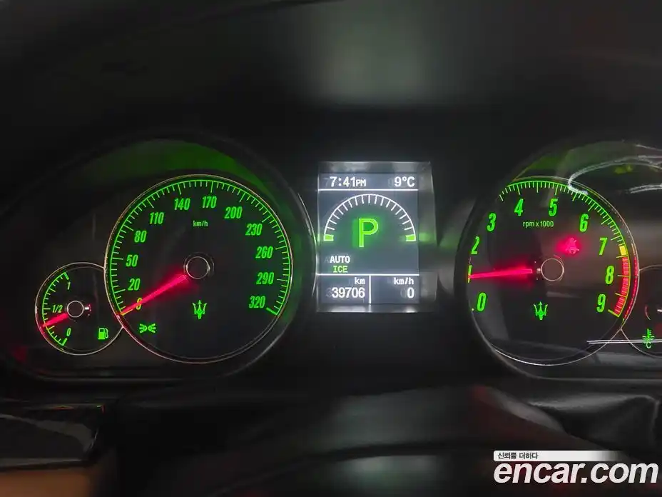 Maserati Gran Cabrio 2014 4.7 гидро в Москве № 255983, фото 6