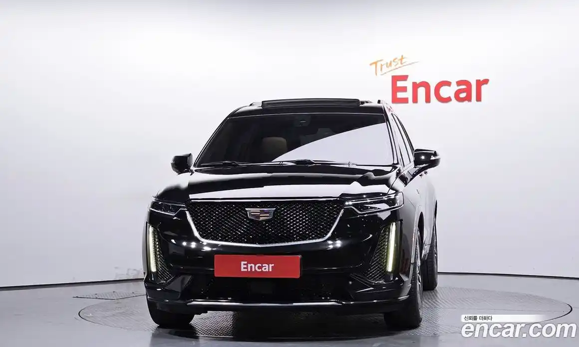 Cadillac XT6 2022 3.6 гидро в Москве № 256449, фото 3