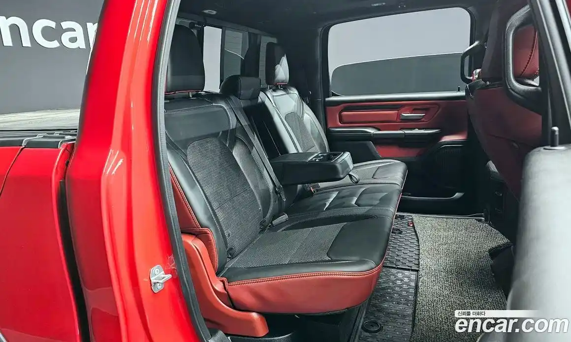 Dodge Ram Pick Up 2019 5.7 гидро в Москве № 259808, фото 12
