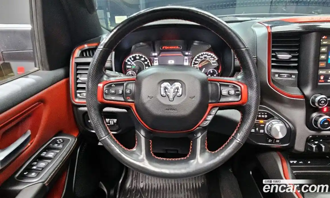 Dodge Ram Pick Up 2019 5.7 гидро в Москве № 259808, фото 13