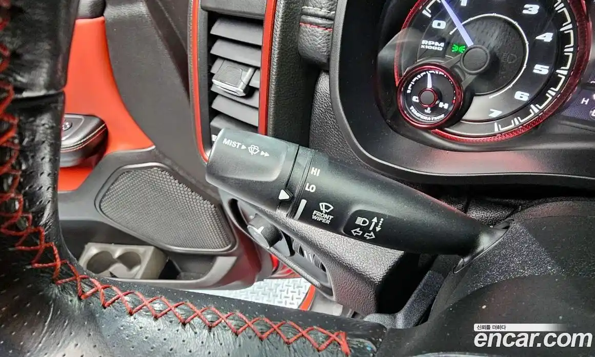 Dodge Ram Pick Up 2019 5.7 гидро в Москве № 259808, фото 17