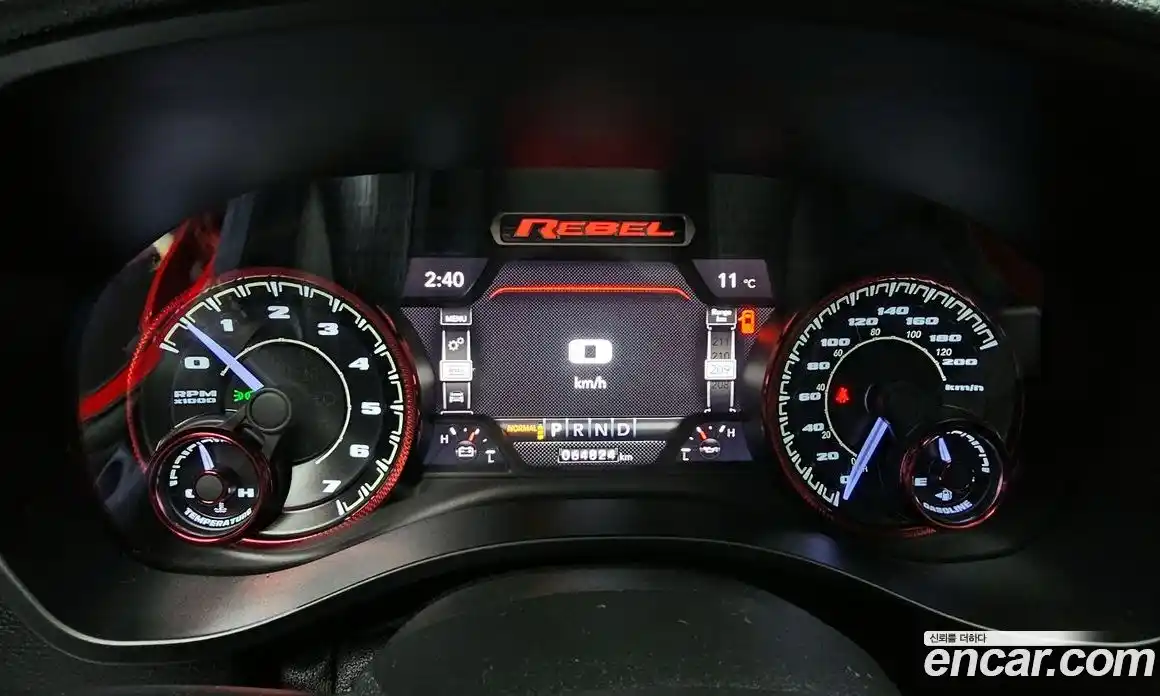 Dodge Ram Pick Up 2019 5.7 гидро в Москве № 259808, фото 8