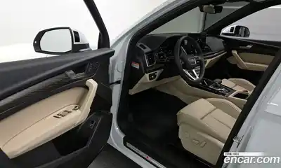 Audi Q5 2023 2.0 гидро в Москве № 266301, миниатюра 10