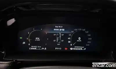 Lincoln Corsair 2021 2.0 гидро в Москве № 282486, миниатюра 8