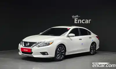 Nissan Altima, 2017