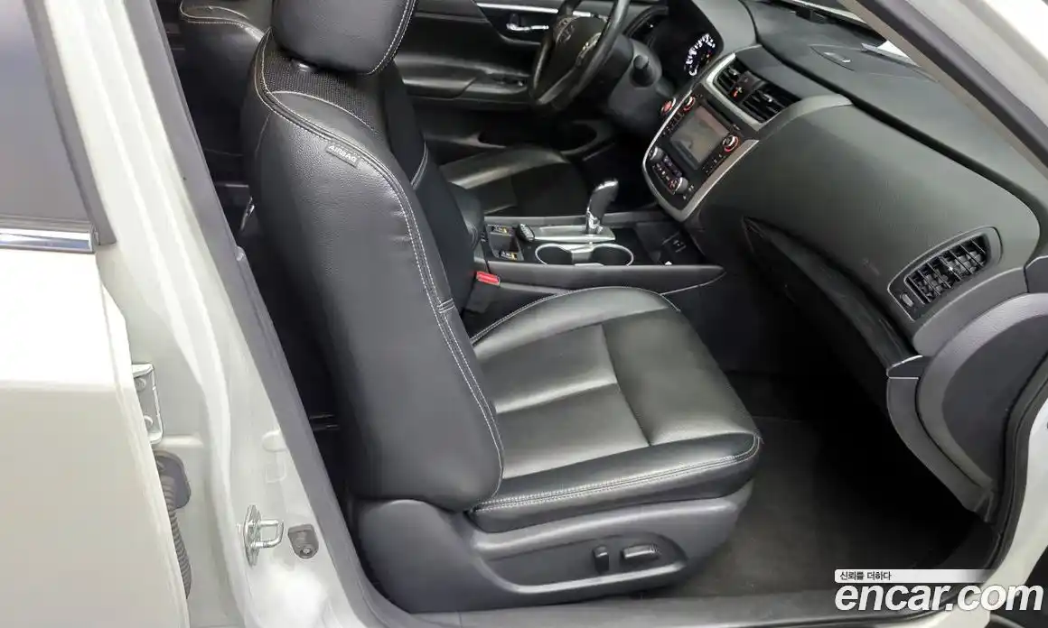 Nissan Altima 2017 2.5 гидро в Москве № 284972, фото 12