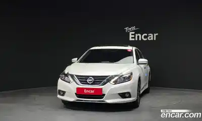 Nissan Altima 2017 2.5 гидро в Москве № 284972, миниатюра 3