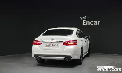Nissan Altima 2017 2.5 гидро в Москве № 284972, миниатюра 4